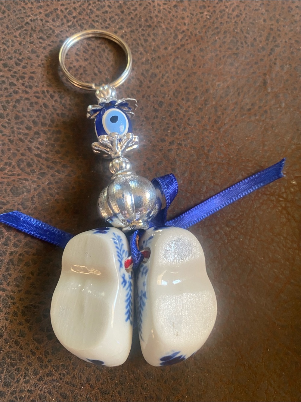 Blue Delft Windmill  Design Ceramic Shoe Keychain w/ Protective Evil Eye Accent - Picture 7 of 9